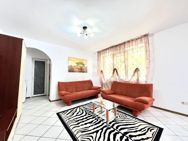 Apartament cu 2 camere semidecomandat, mobilat în Gheorgheni