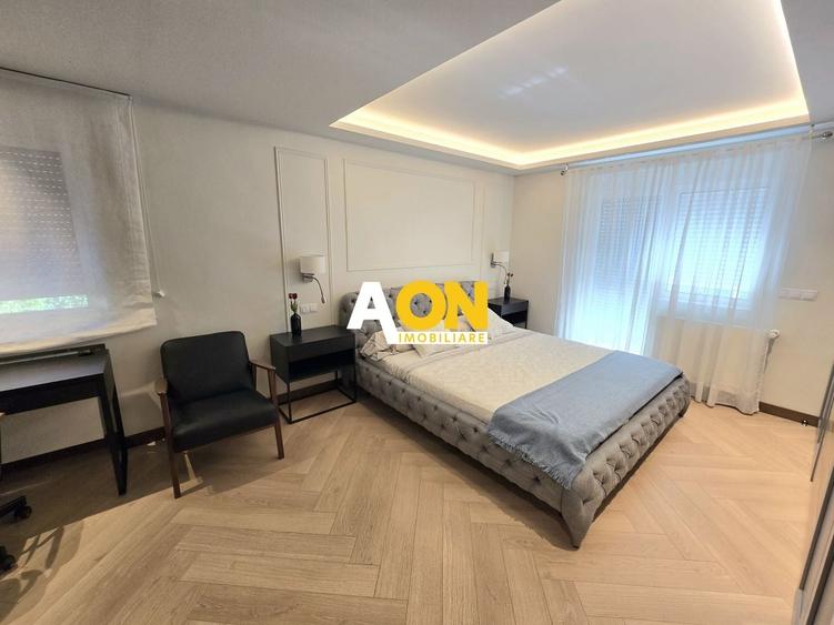 Apartament cu 3 camere decomandat, mobilat în Central
