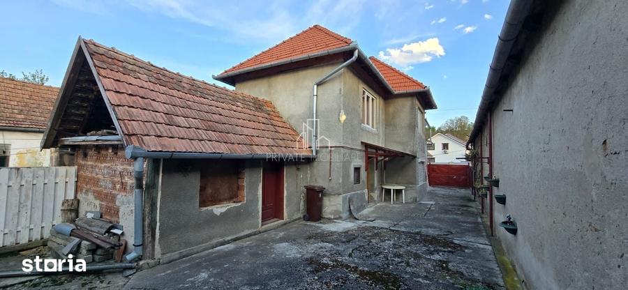 Casă cu 2 camere cu Teren 85 Mp în Dârjiu