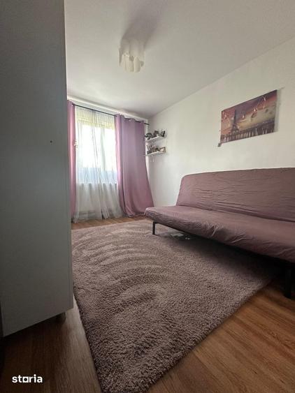 Apartament cu 3 camere în Mihai Bravu