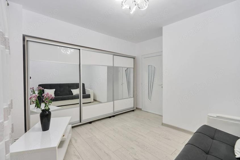 Garsonieră decomandată în Prundu