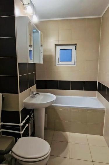 Apartament cu 4 camere decomandat, mobilat în Domenii