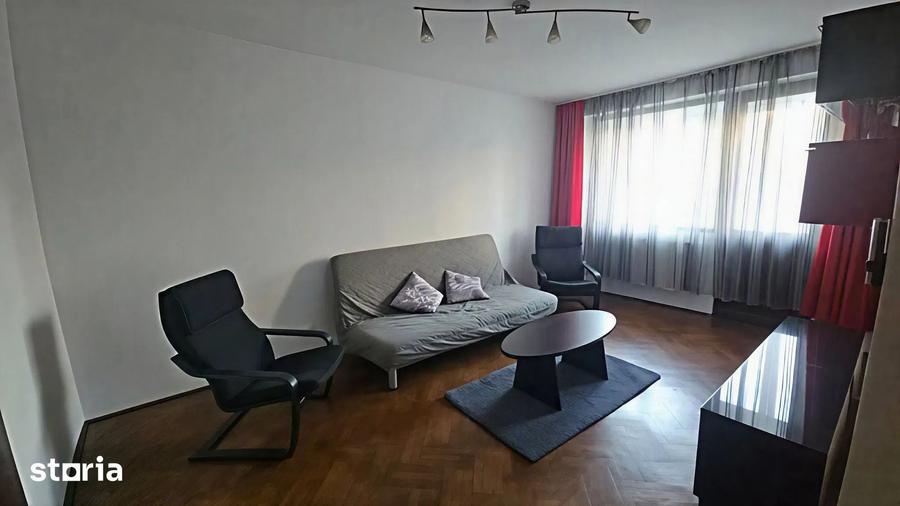Apartament cu 3 camere decomandat, mobilat în Lacul Tei