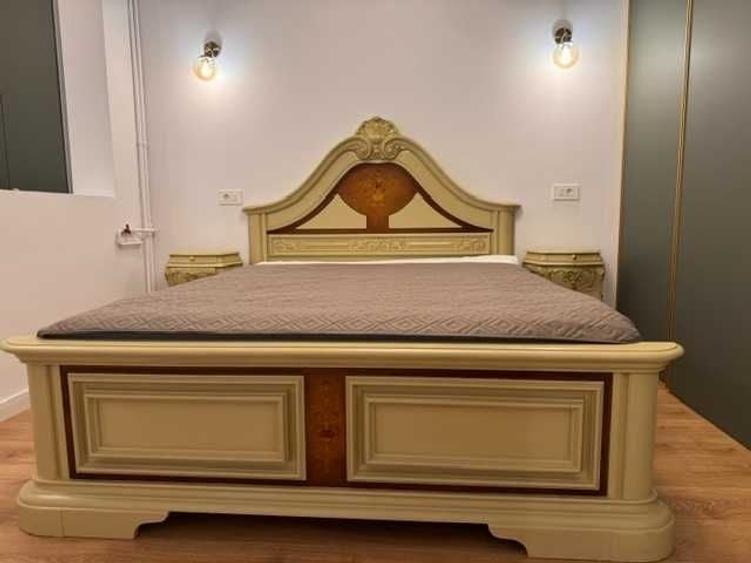 Apartament cu 3 camere semidecomandat în Ultracentral