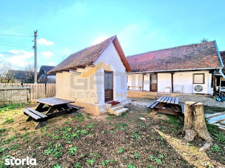Casă cu 2 camere cu Teren 1464 Mp în Tauț