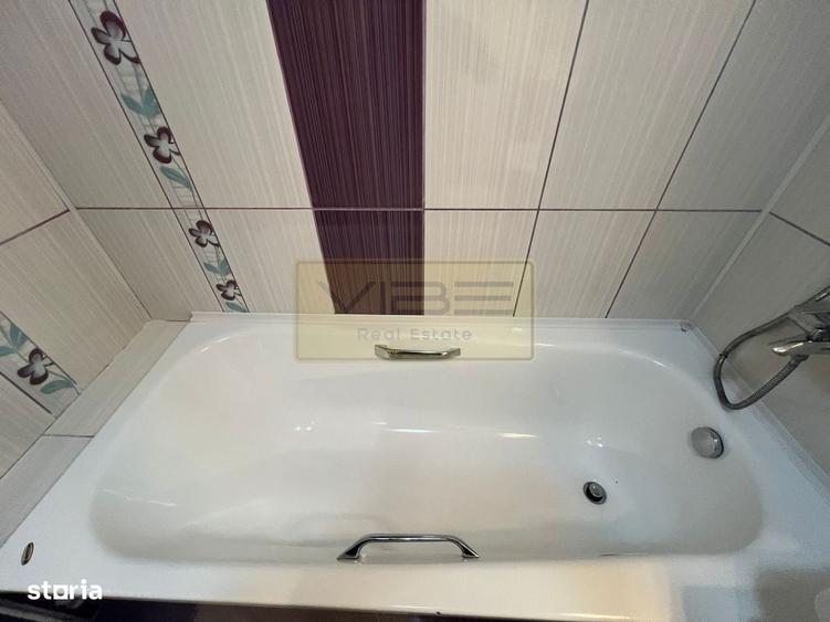 Apartament cu 3 camere decomandat în Păcurari