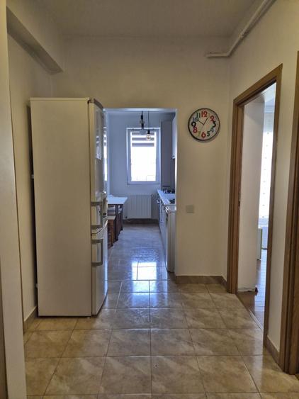 Apartament cu 2 camere decomandat în Florești