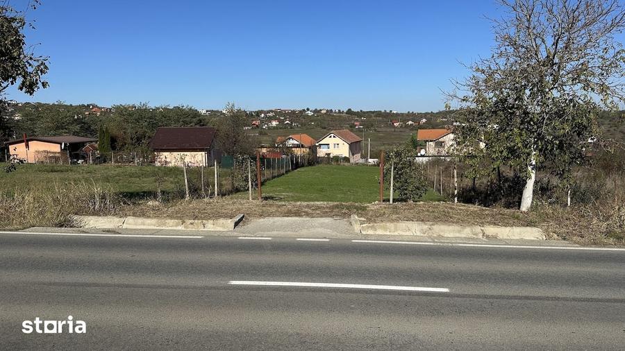 Teren de 790 mp, în Roșia