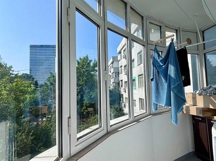 Apartament cu 3 camere decomandat, mobilat în Aviației
