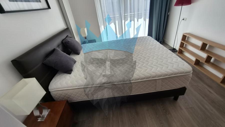 Apartament cu 2 camere decomandat, mobilat în P-ța Victoriei