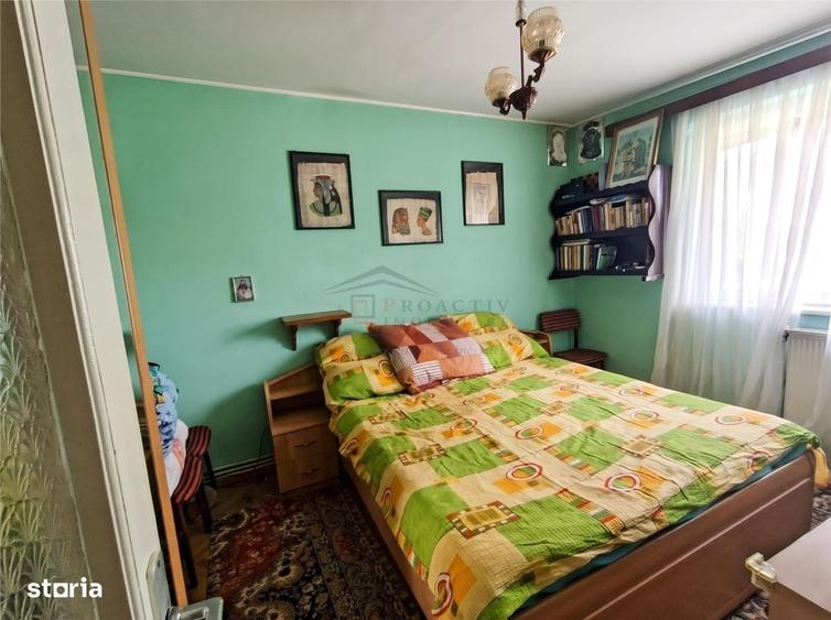 Apartament cu 3 camere semidecomandat în Central