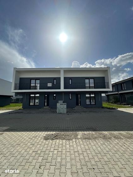 Casă cu 4 camere cu Teren 260 Mp în Rășinari