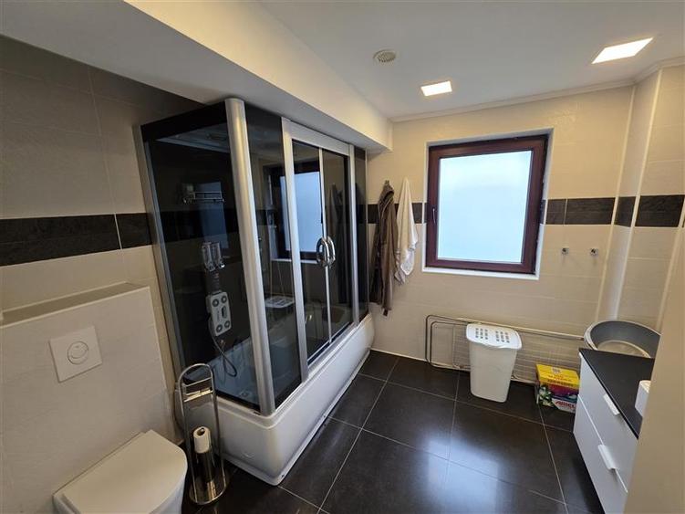 Casa Mogosoaia 10 camere - s.u. 280 mp - teren 620 mp - 28
