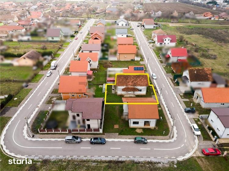 Casă cu 4 camere cu Teren 300 Mp în Sântandrei