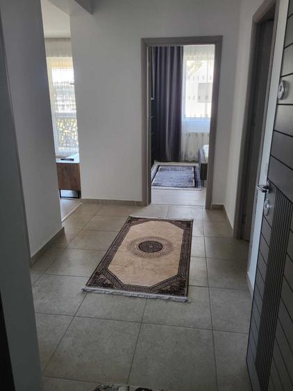Apartament cu 2 camere decomandat în Dobroești