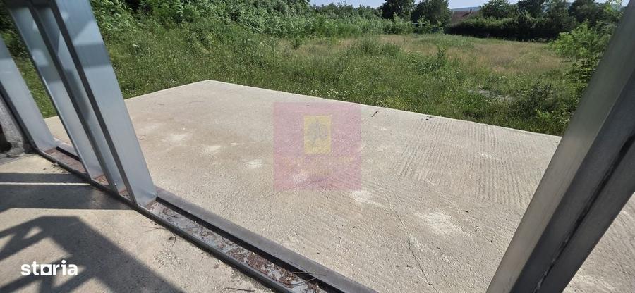 Casă cu 3 camere în Brebu