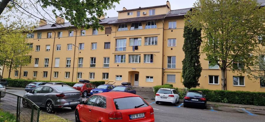 Apartament nedecomandat în Noua