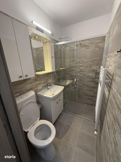Apartament cu 2 camere semidecomandat în Noua