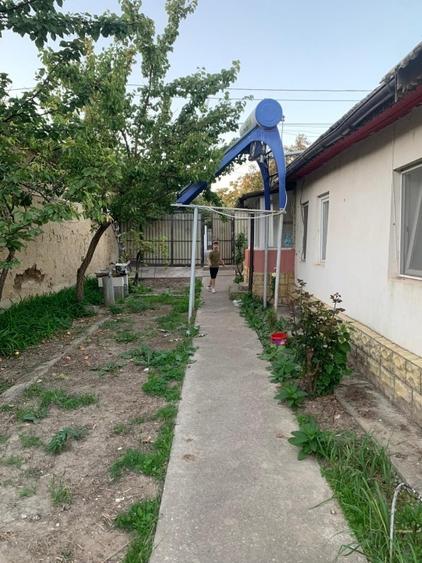 Casă individuală cu 3 camere cu Teren 600 Mp în Jurilovca