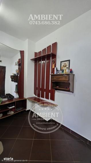Apartament cu 3 camere decomandat în Est