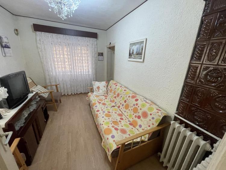 Casă individuală cu 4 camere cu Canalizare în Central