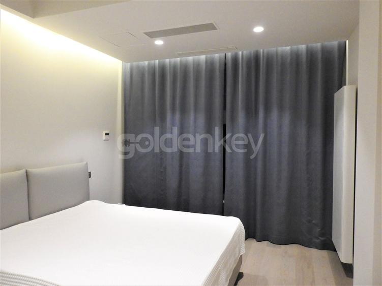 Apartament cu 3 camere semidecomandat, mobilat în Iancu Nicolae