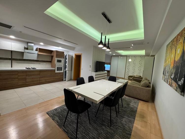 Apartament cu 2 camere semidecomandat, mobilat în Pipera