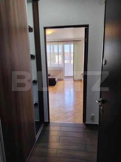 Apartament cu 2 camere semidecomandat, mobilat în Sud-Est