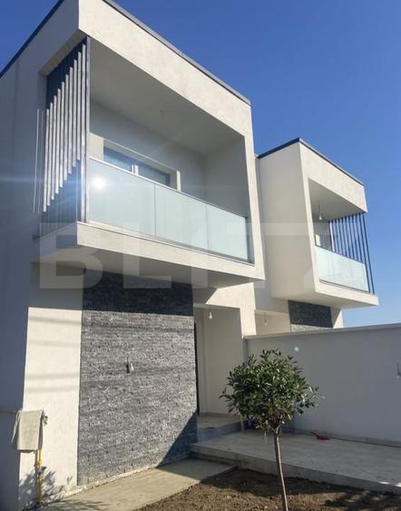 Duplex cu 4 camere cu Canalizare în Hlincea