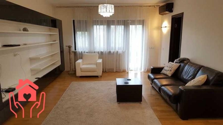 Apartament cu 4 camere semidecomandat, mobilat în Domenii