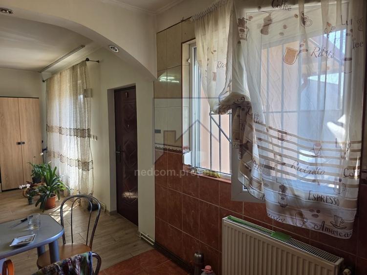 Casa de vanzare - Oras Pantelimon - 2 camere - curte proprie - 8