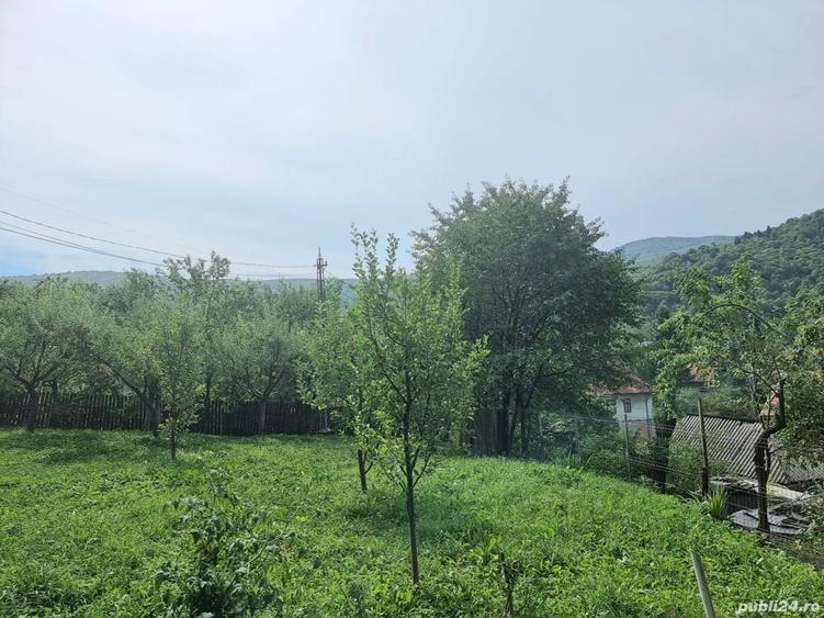 Casă în Moroeni
