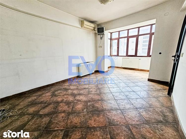 Apartament cu 2 camere nedecomandat în Tudor Vladimirescu