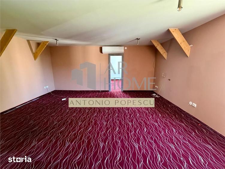 Spațiu comercial, de 150 mp, în Central