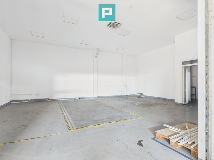 Spațiu industrial, de 1,255 mp, în Poltur