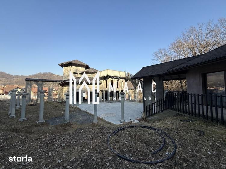 Casă cu 6 camere decomandat cu Teren 2000 Mp în Central