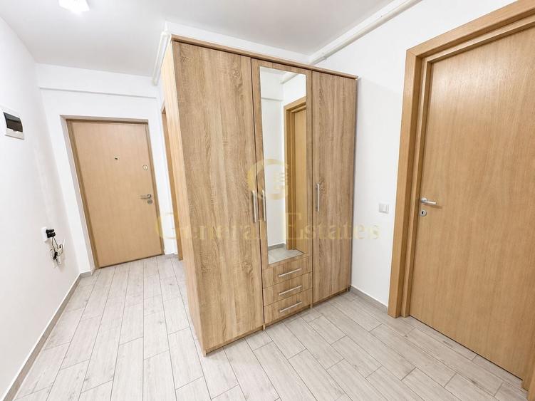 Apartament cu 2 camere semidecomandat în Tractorul