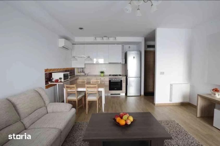 Apartament cu 2 camere semidecomandat, mobilat în Costin Georgian
