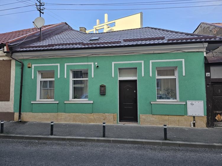 Casă cu 2 camere în Dosu Bricii
