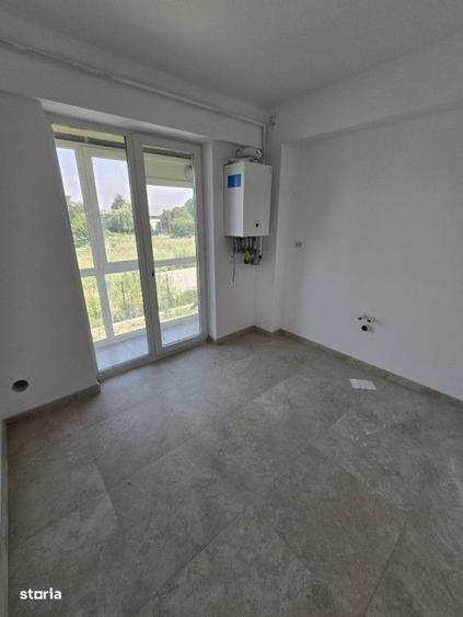 Apartament cu 3 camere în Gherăiești
