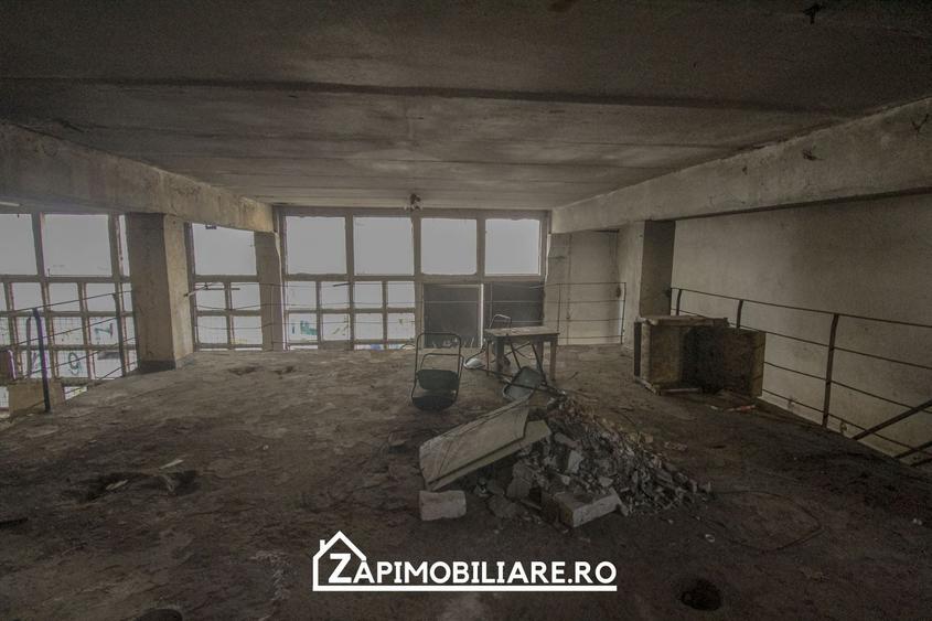 Spațiu comercial, de 529 mp, în Semicentral