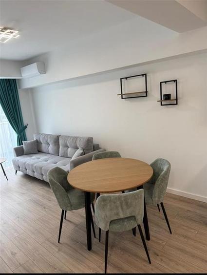 Apartament cu 2 camere decomandat în Iosia