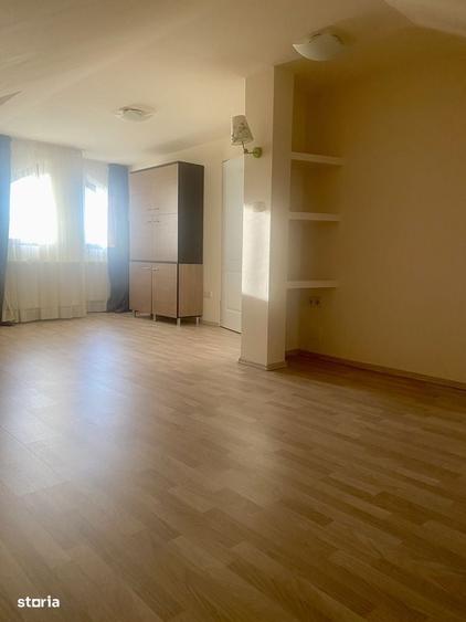 Apartament cu 3 camere în Europa
