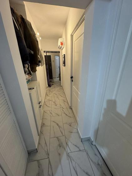 Apartament cu 3 camere decomandat în Crângași