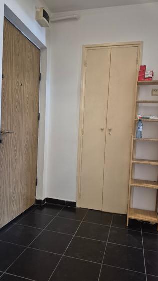 Apartament cu 2 camere semidecomandat în Brâncoveanu