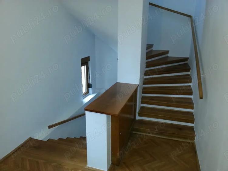Casă cu 6 camere cu Teren 382 Mp în Ultracentral