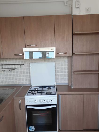 Apartament cu 2 camere nedecomandat în Centrul Civic