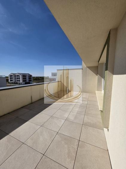 Apartament cu 3 camere decomandat în Torontalului