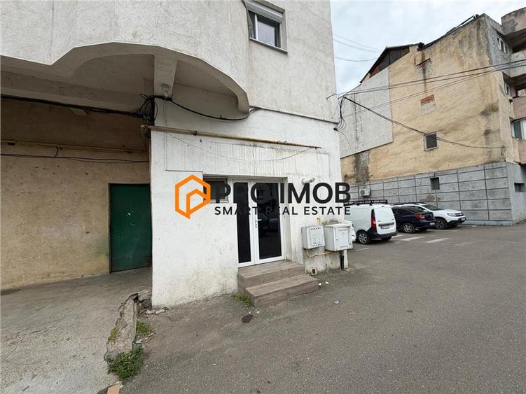 Spațiu comercial, de 55 mp, în Berca
