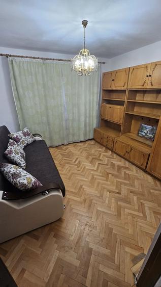 Apartament cu 2 camere decomandat în Ștrand